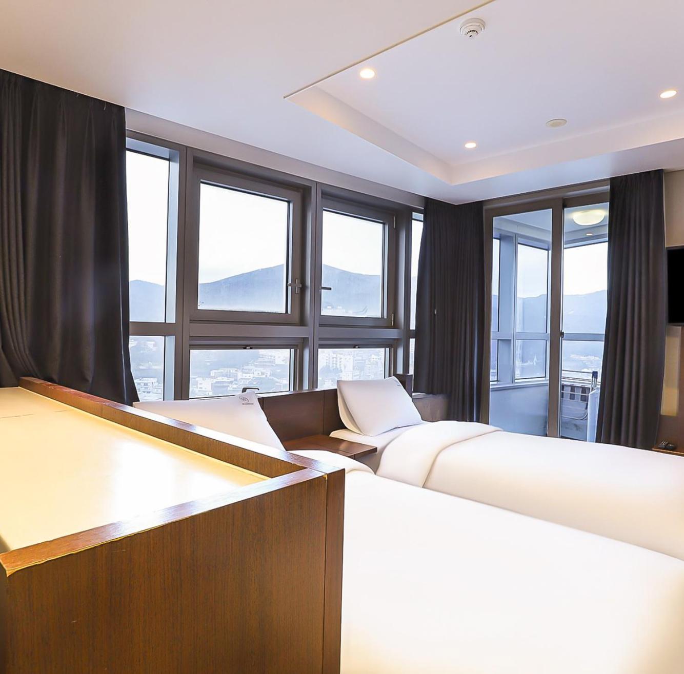 W Residence Hotel Busan Extérieur photo